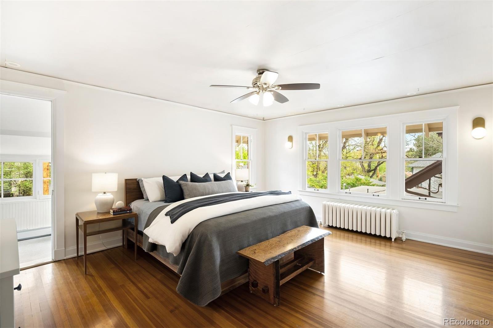 MLS Image #18 for 1368  ash street,denver, Colorado