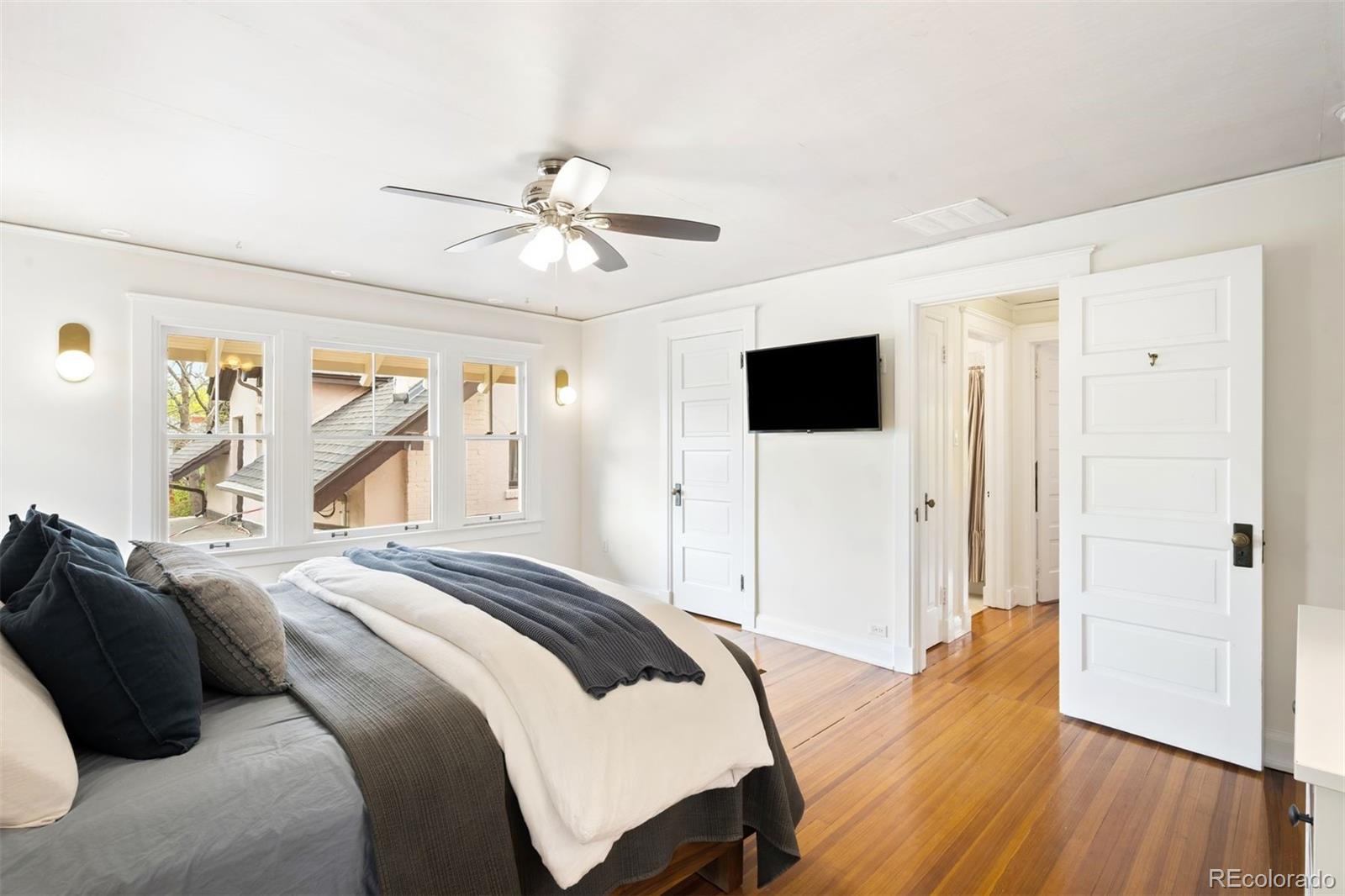 MLS Image #19 for 1368  ash street,denver, Colorado