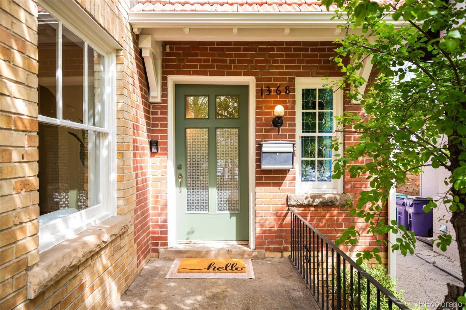 MLS Image #2 for 1368  ash street,denver, Colorado