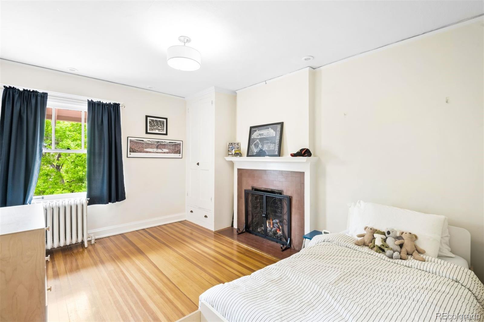 MLS Image #28 for 1368  ash street,denver, Colorado
