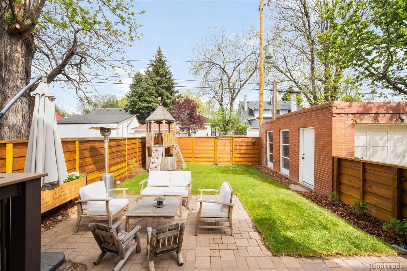 MLS Image #36 for 1368  ash street,denver, Colorado