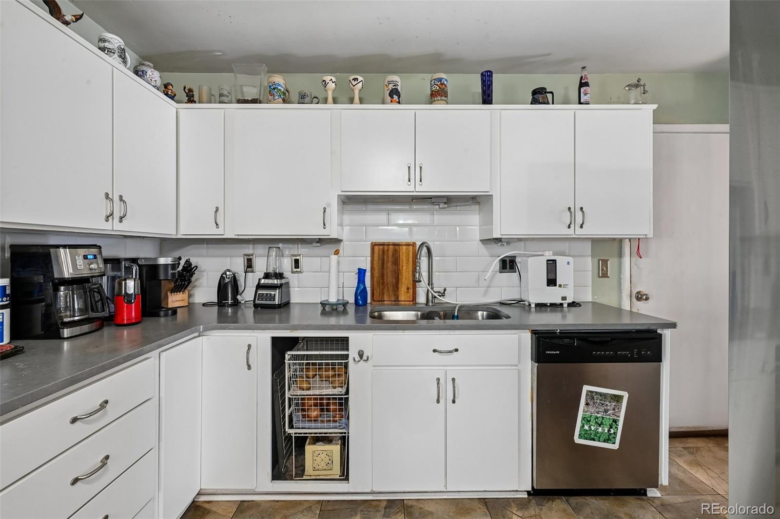 MLS Image #8 for 2084  creighton drive,golden, Colorado