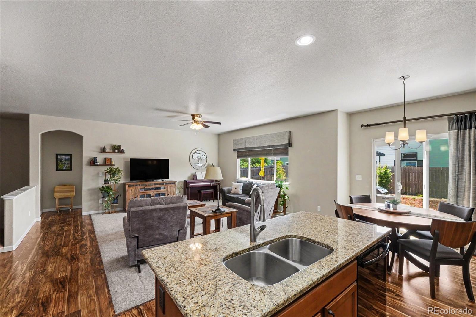 MLS Image #6 for 843  settlers drive,milliken, Colorado
