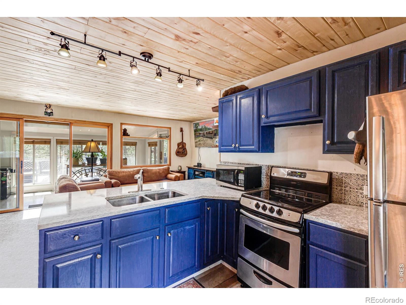 MLS Image #11 for 117  aspen drive,lyons, Colorado