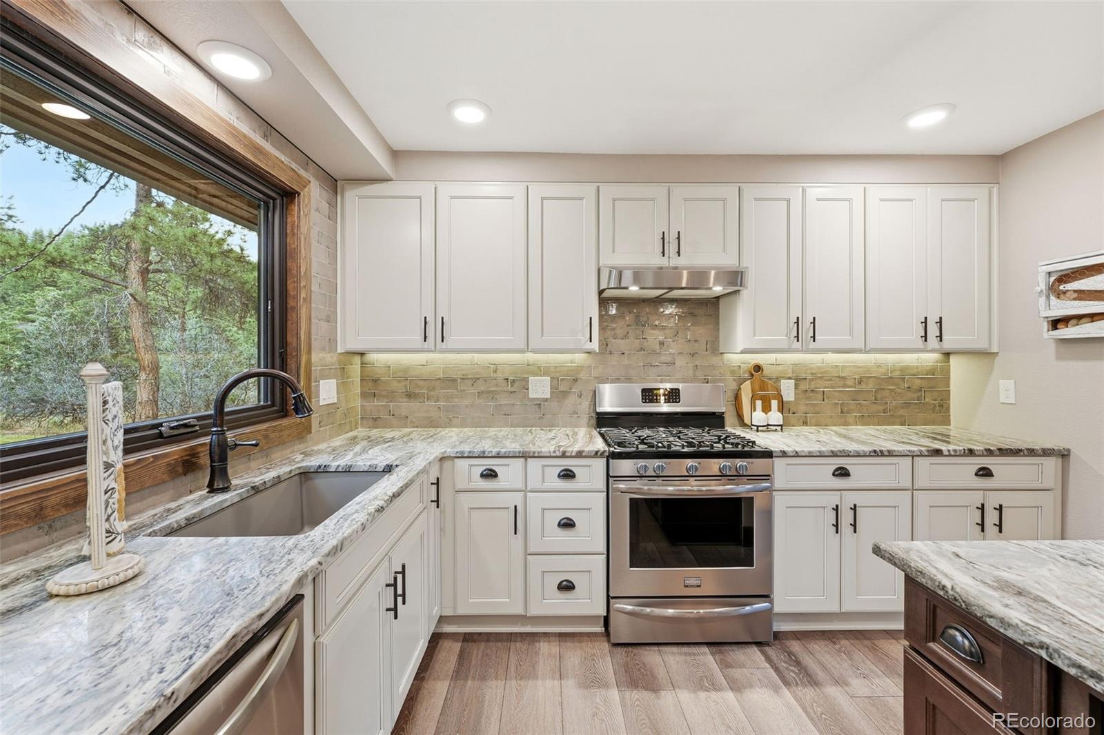MLS Image #17 for 6271  valley lane,morrison, Colorado