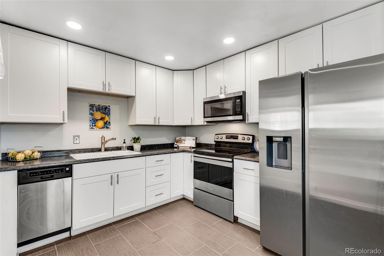 MLS Image #10 for 1295 s wolff street,denver, Colorado