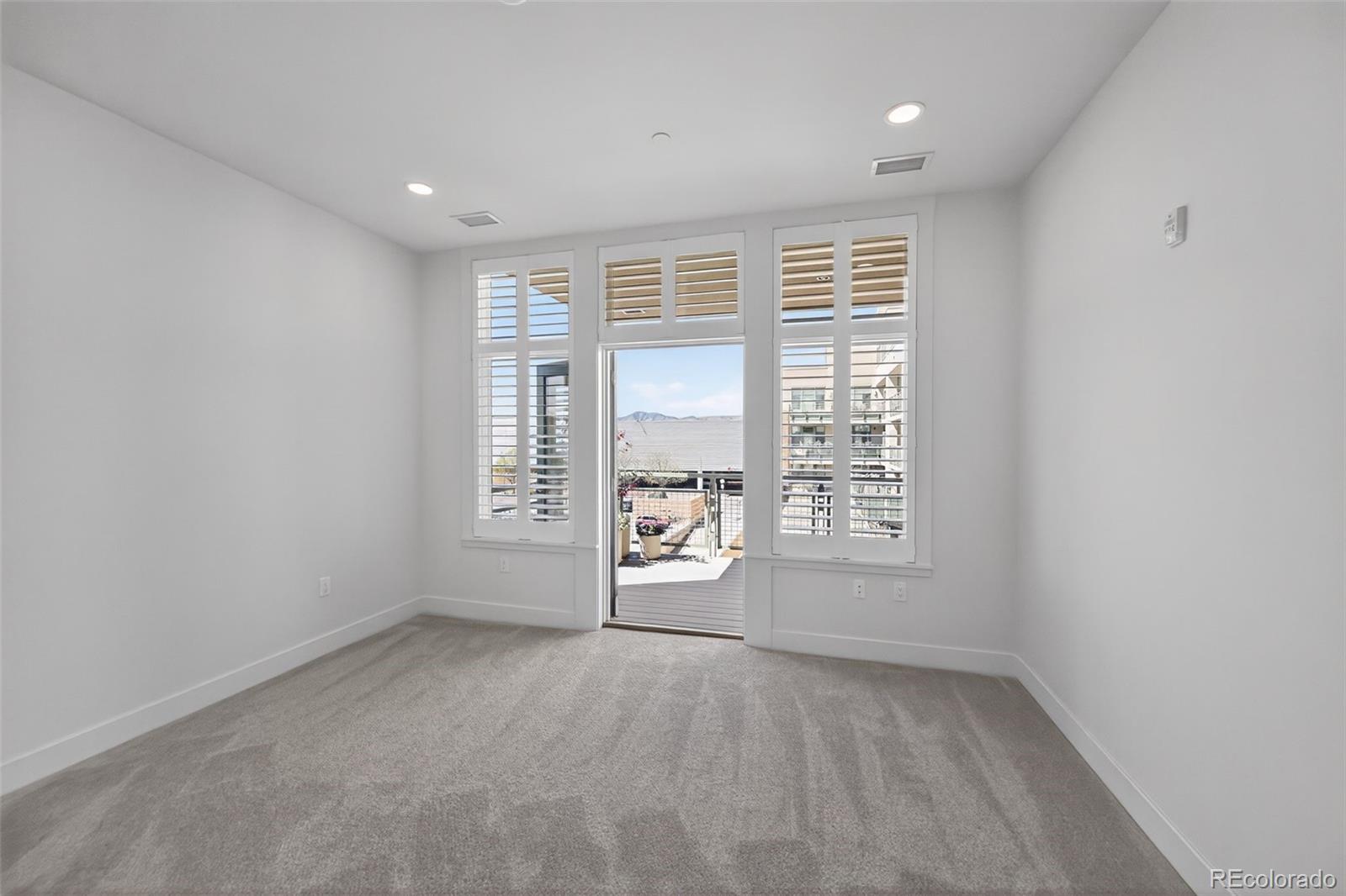 MLS Image #10 for 7220 w bonfils lane 302,lakewood, Colorado