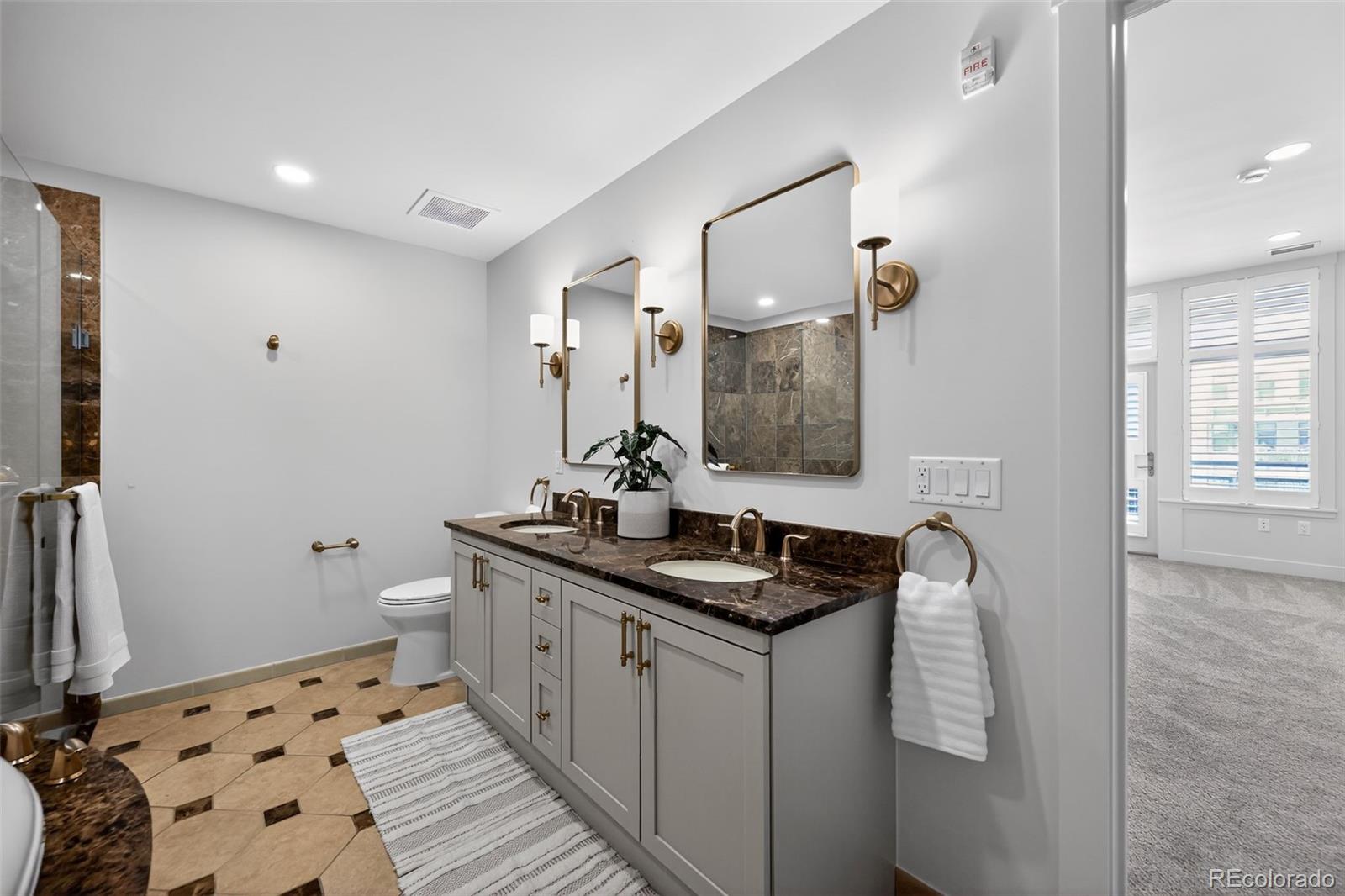 MLS Image #16 for 7220 w bonfils lane 302,lakewood, Colorado