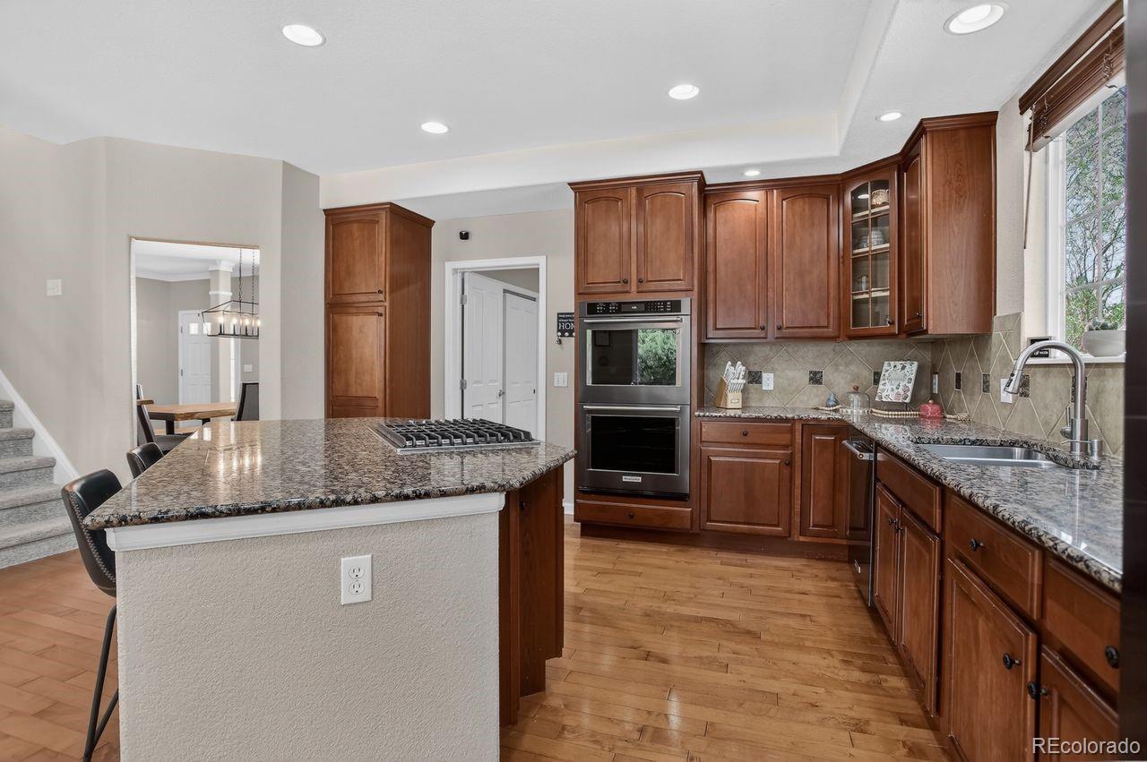 MLS Image #10 for 6012 s ouray street,aurora, Colorado