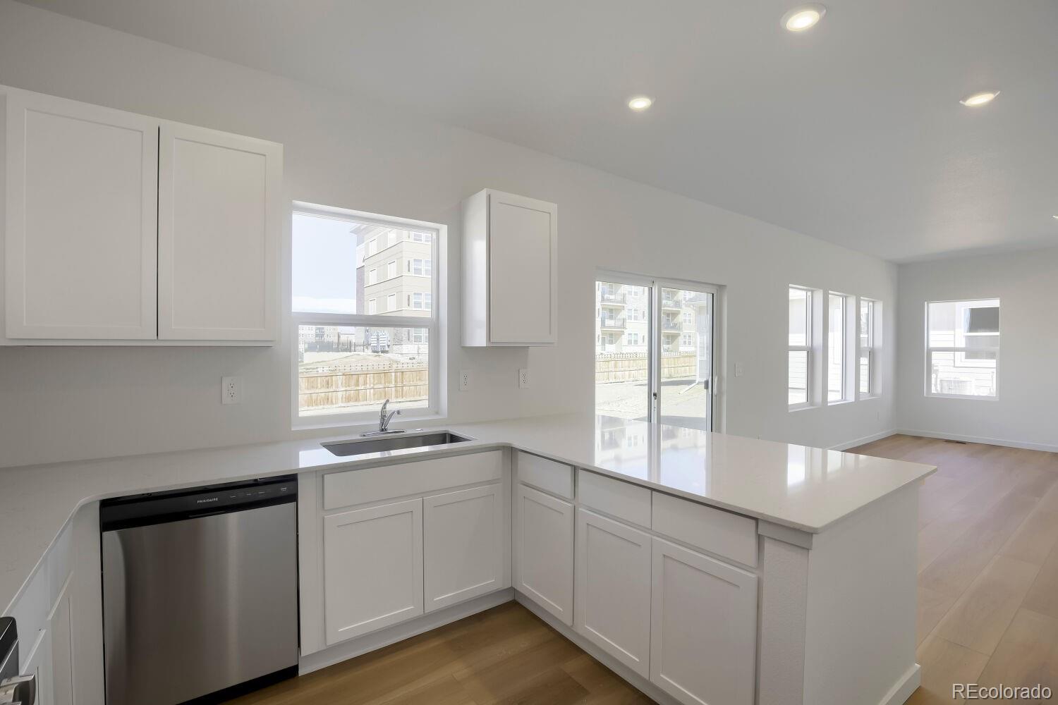 MLS Image #5 for 236  kobe lane,johnstown, Colorado