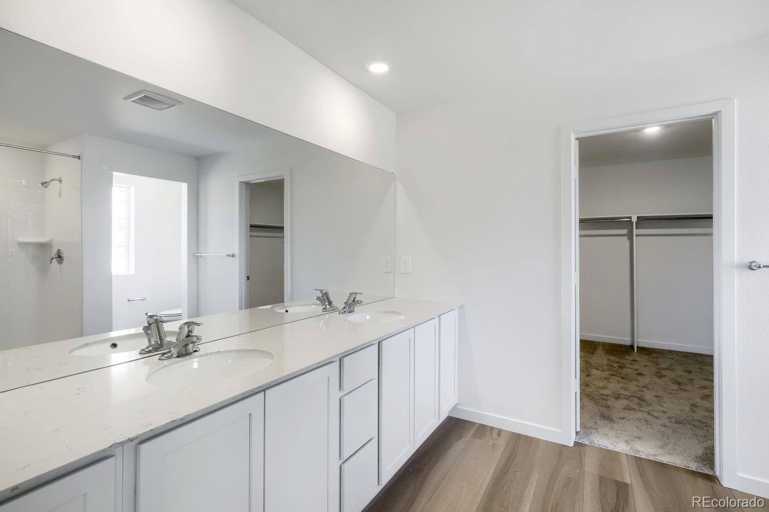 MLS Image #9 for 236  kobe lane,johnstown, Colorado