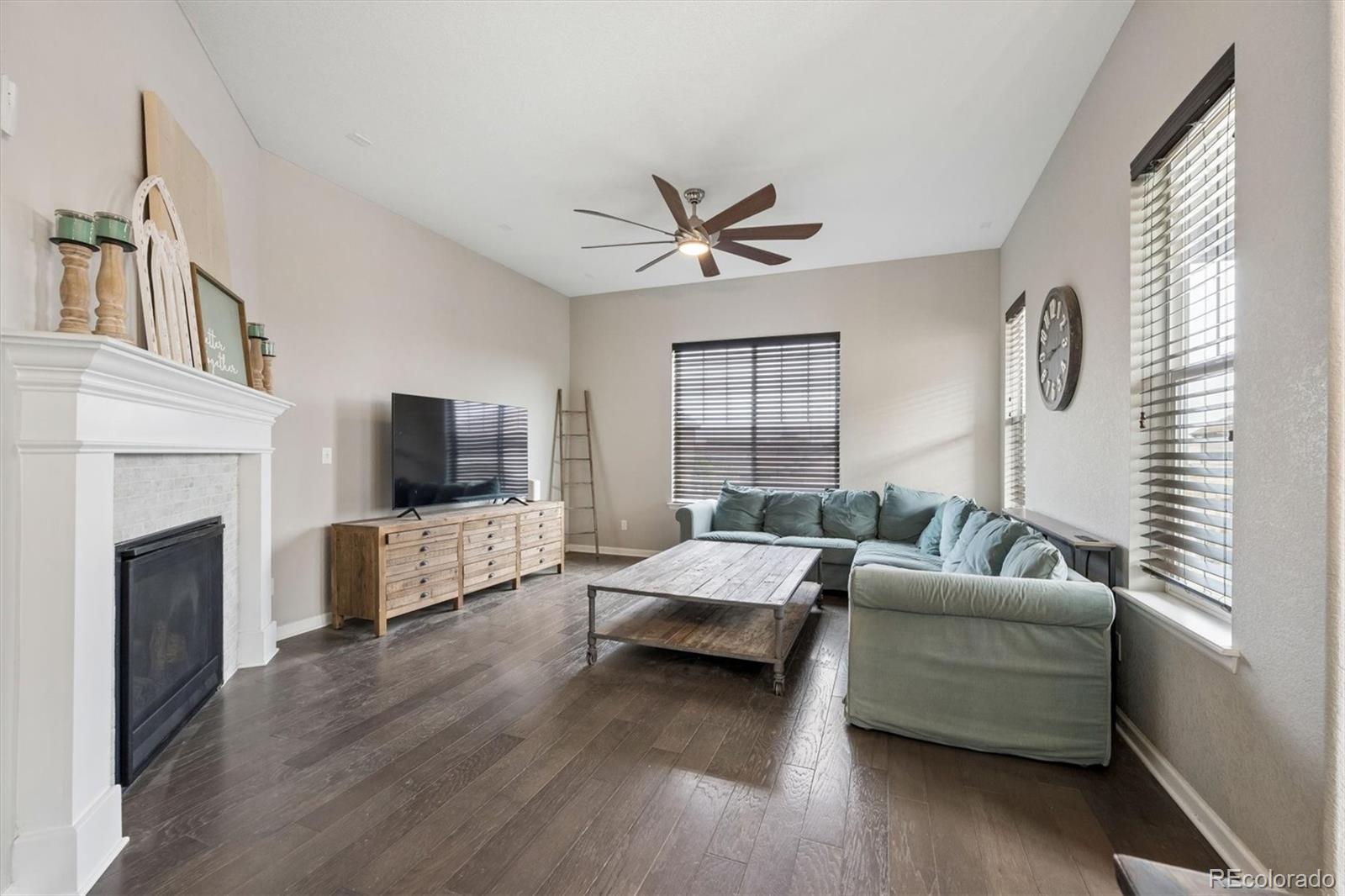 MLS Image #2 for 21157 e layton lane,aurora, Colorado