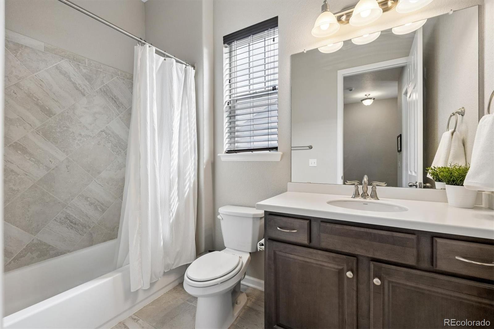 MLS Image #22 for 21157 e layton lane,aurora, Colorado