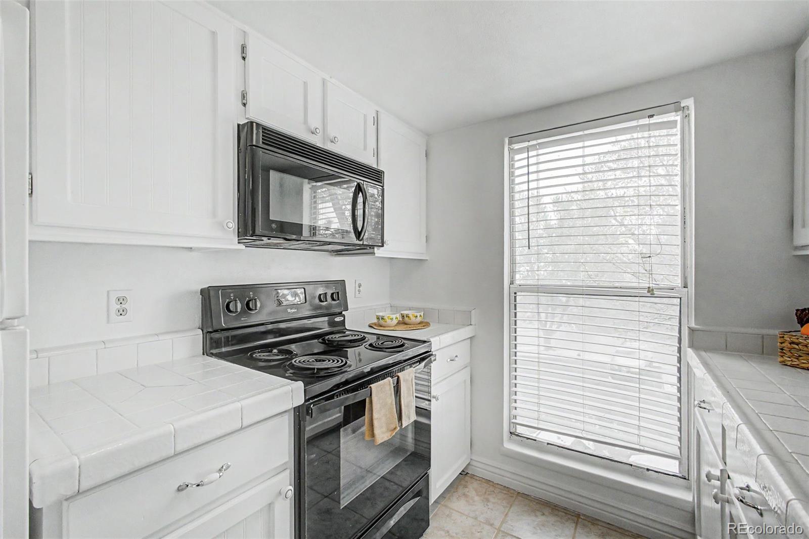 MLS Image #6 for 3872 s fraser street,aurora, Colorado