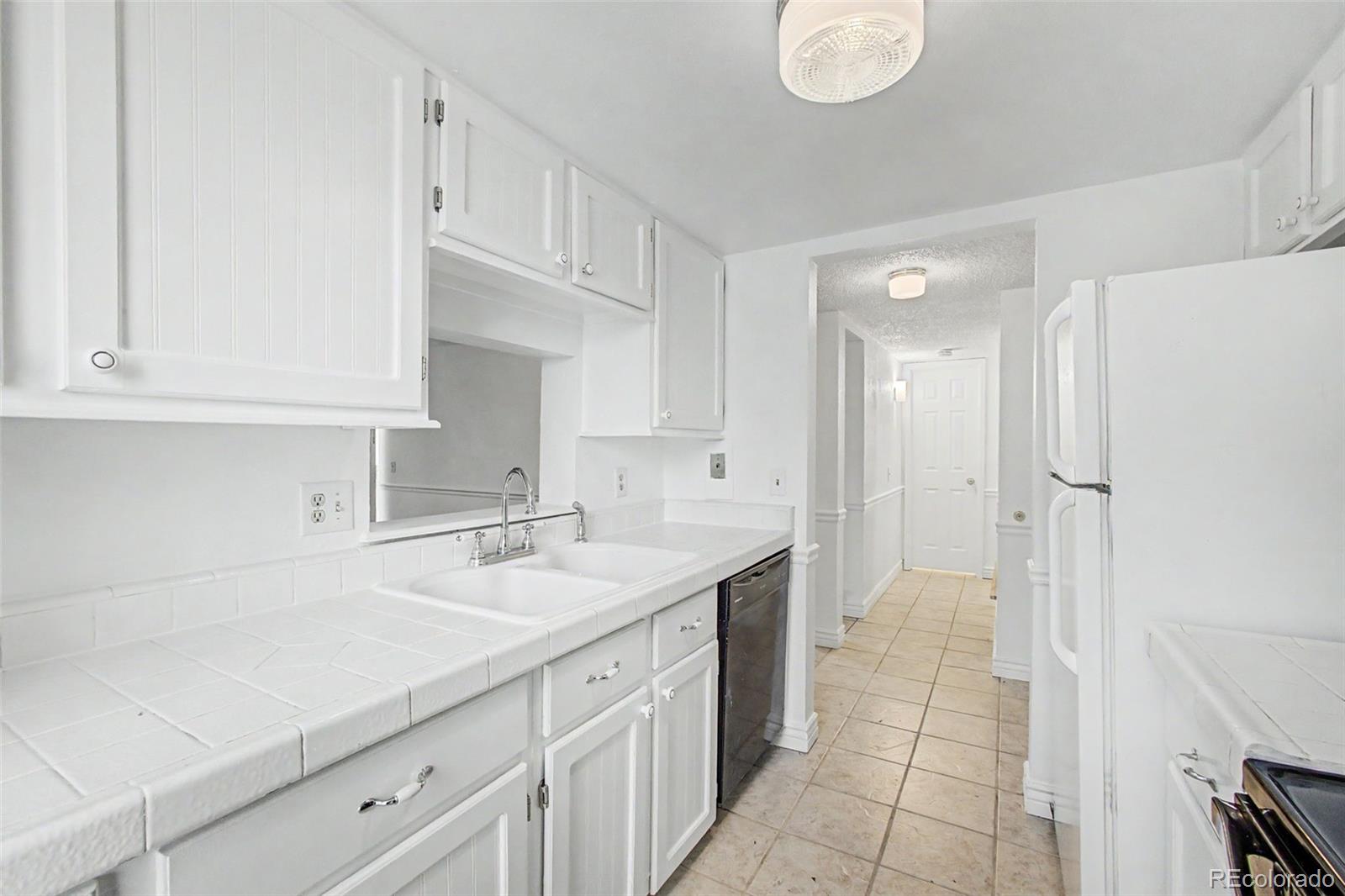 MLS Image #7 for 3872 s fraser street,aurora, Colorado