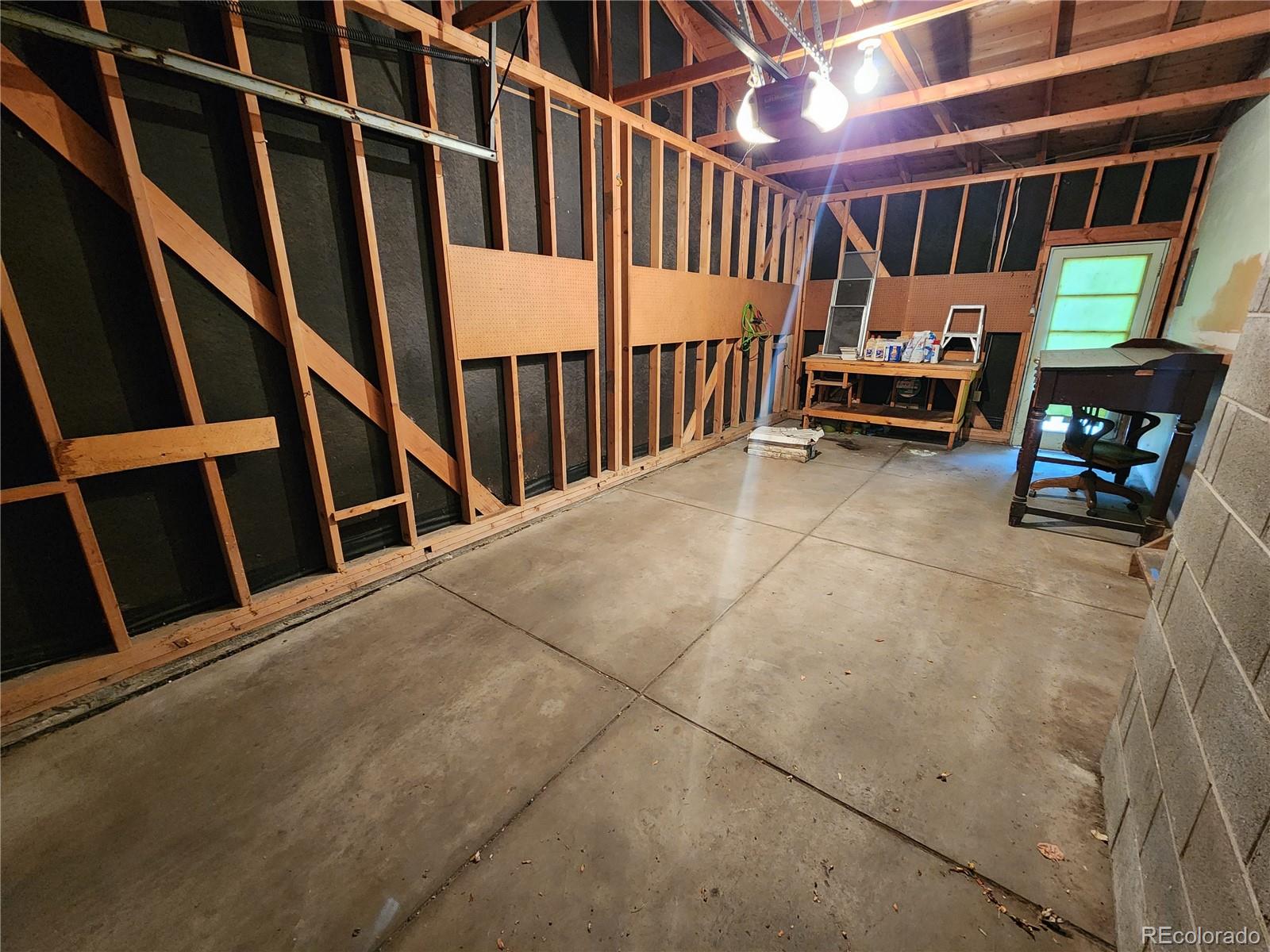 MLS Image #5 for 6525 e harvard avenue,denver, Colorado