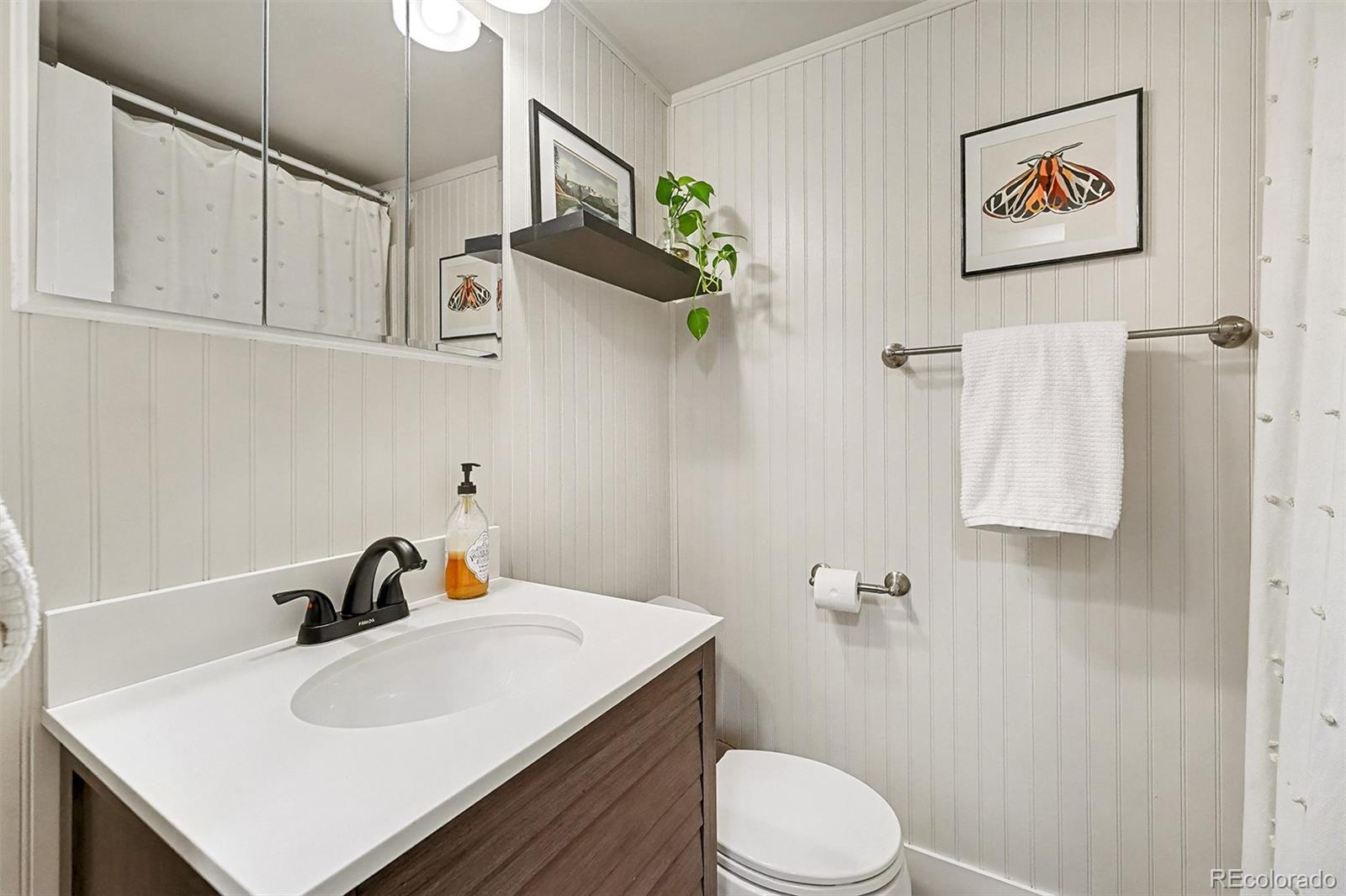 MLS Image #18 for 836  dexter street 205,denver, Colorado