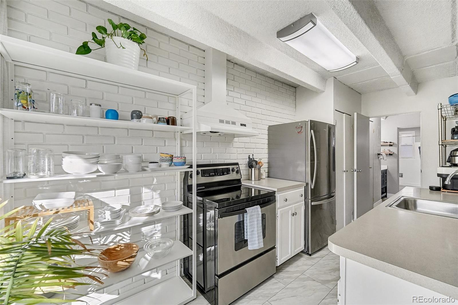 MLS Image #9 for 836  dexter street 205,denver, Colorado