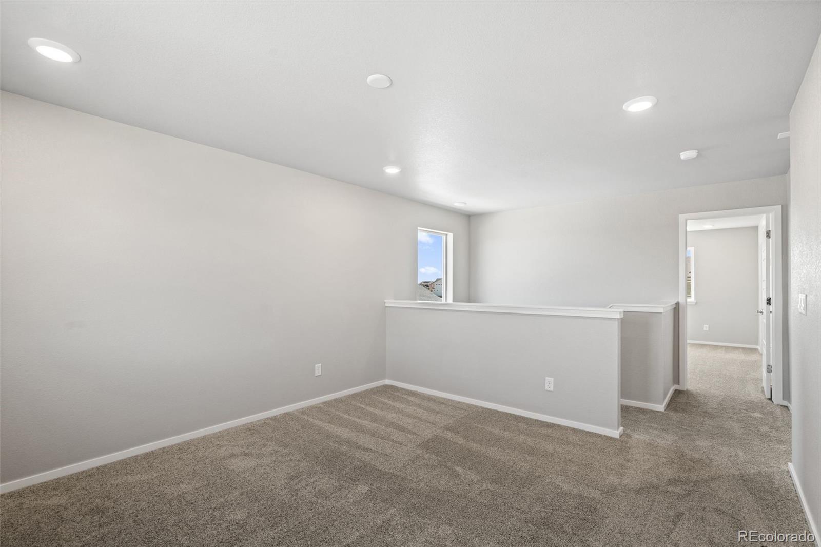 MLS Image #10 for 2732  mosker street,strasburg, Colorado