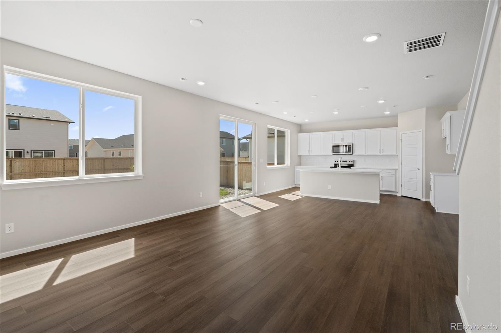 MLS Image #6 for 2732  mosker street,strasburg, Colorado