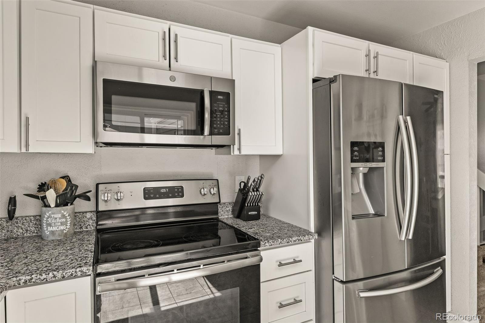 MLS Image #10 for 19570 e batavia drive,aurora, Colorado