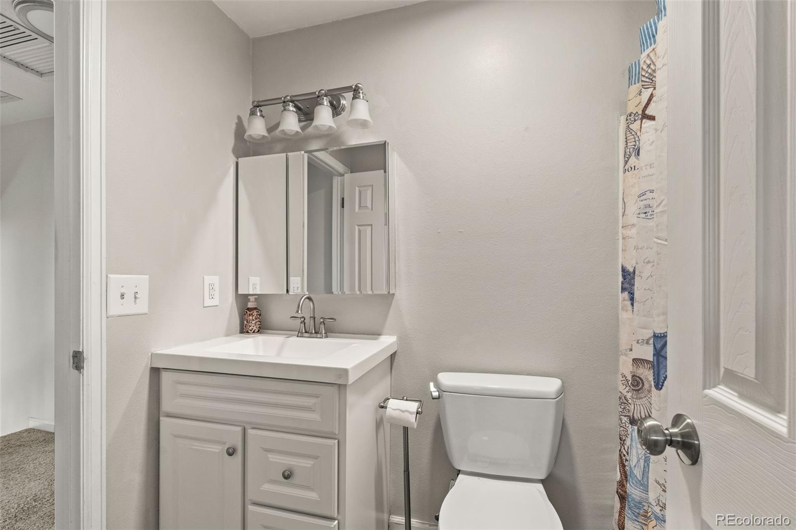 MLS Image #21 for 19570 e batavia drive,aurora, Colorado