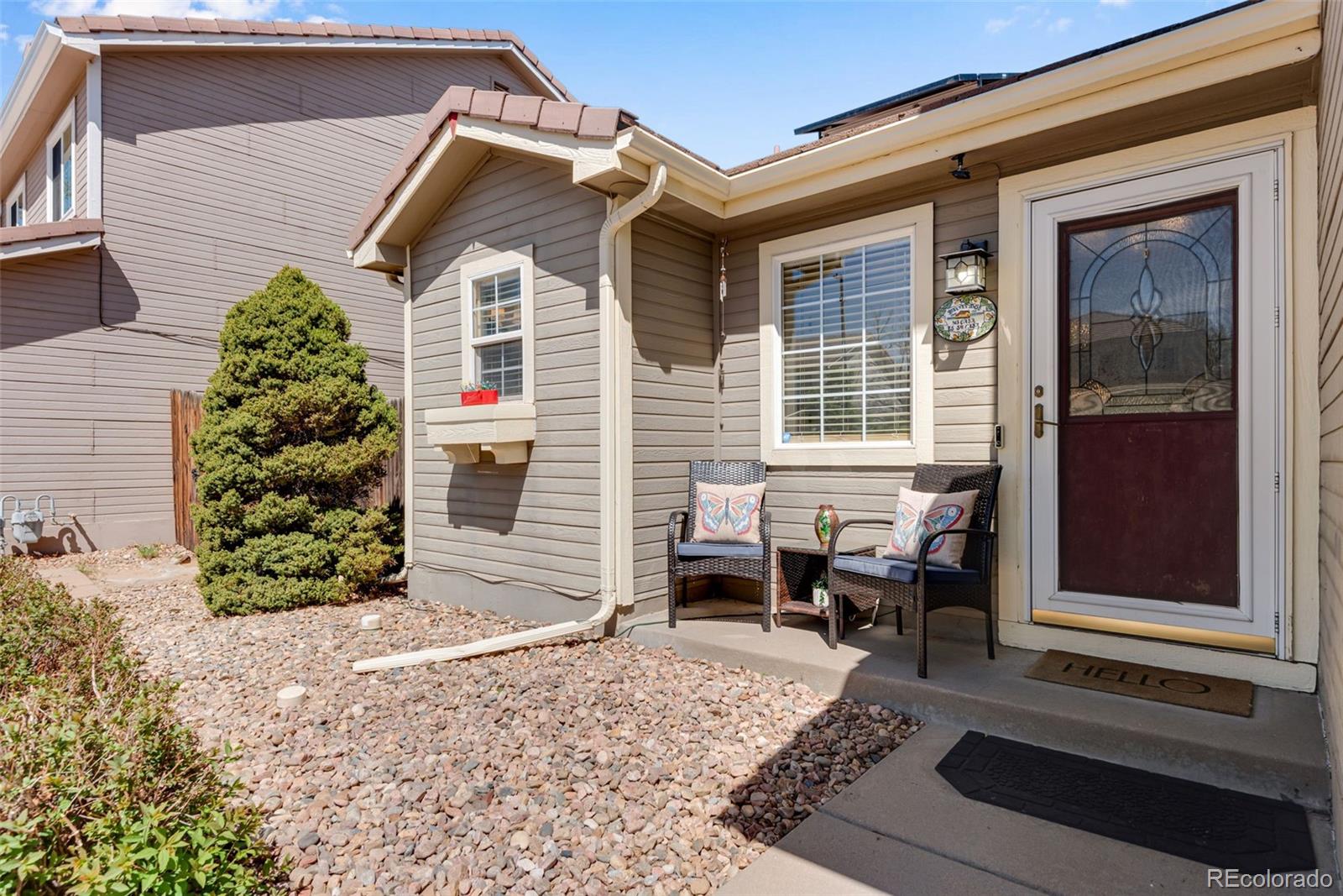 MLS Image #3 for 19573 e 40th drive,denver, Colorado