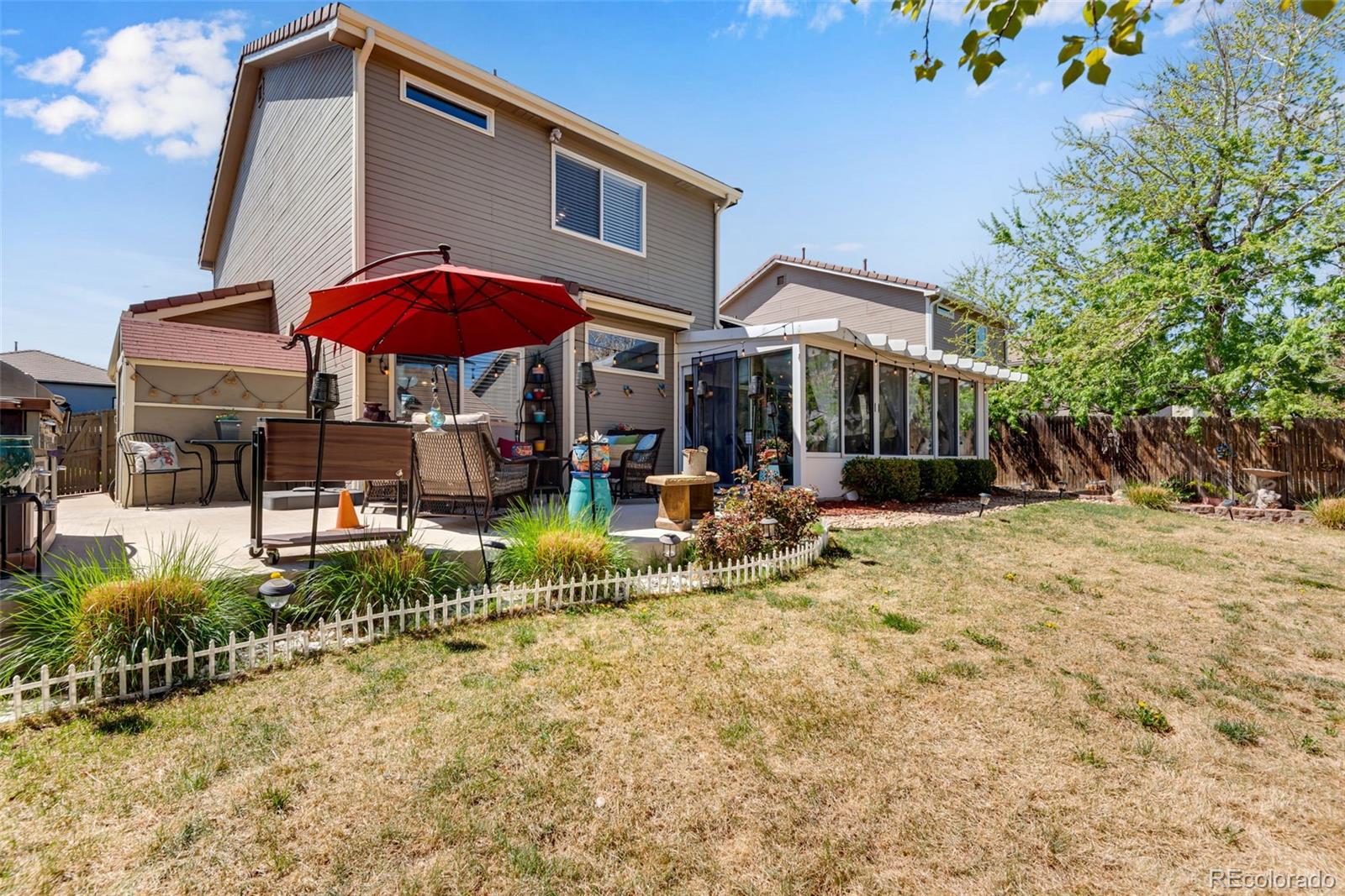 MLS Image #4 for 19573 e 40th drive,denver, Colorado