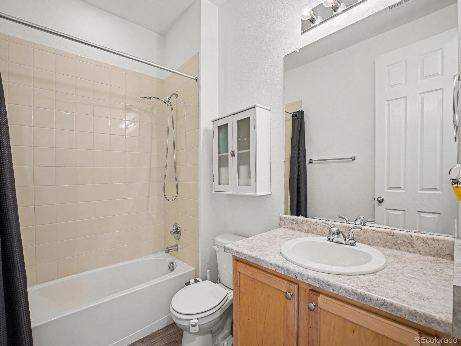 MLS Image #9 for 25549 e archer avenue,aurora, Colorado
