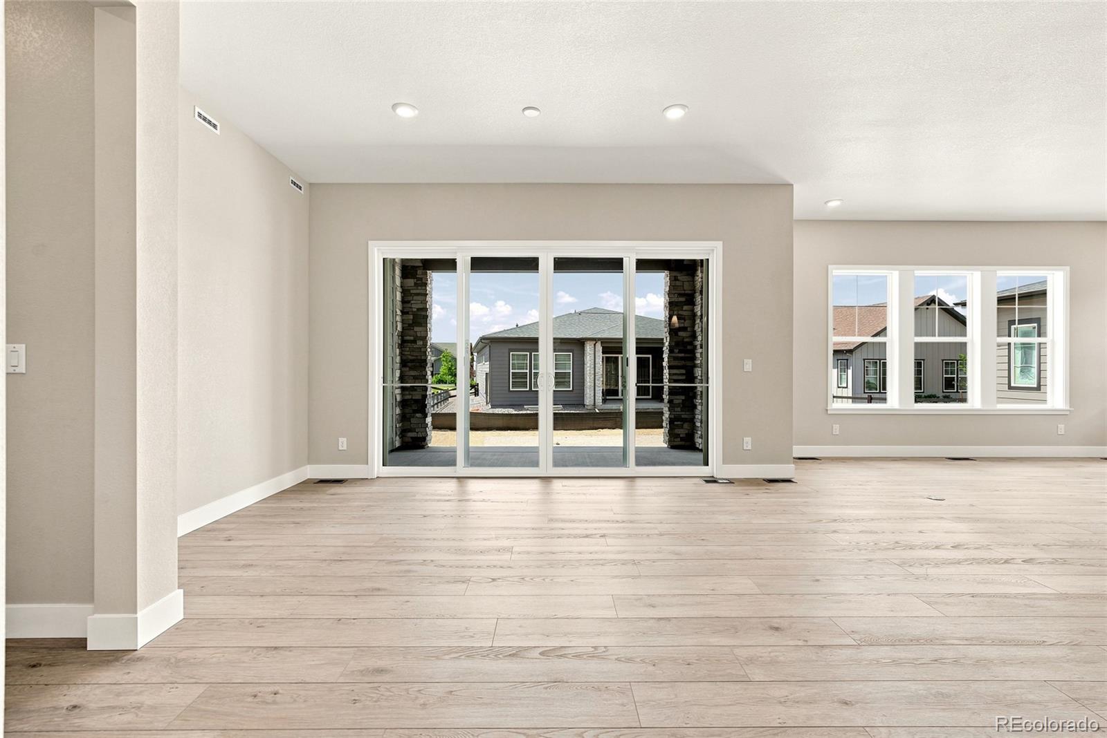 MLS Image #12 for 8867 s riviera court,aurora, Colorado