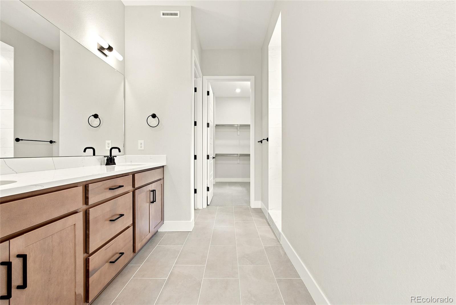 MLS Image #18 for 8867 s riviera court,aurora, Colorado