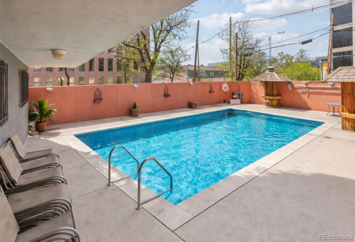 MLS Image #34 for 909 n logan street 4j,denver, Colorado