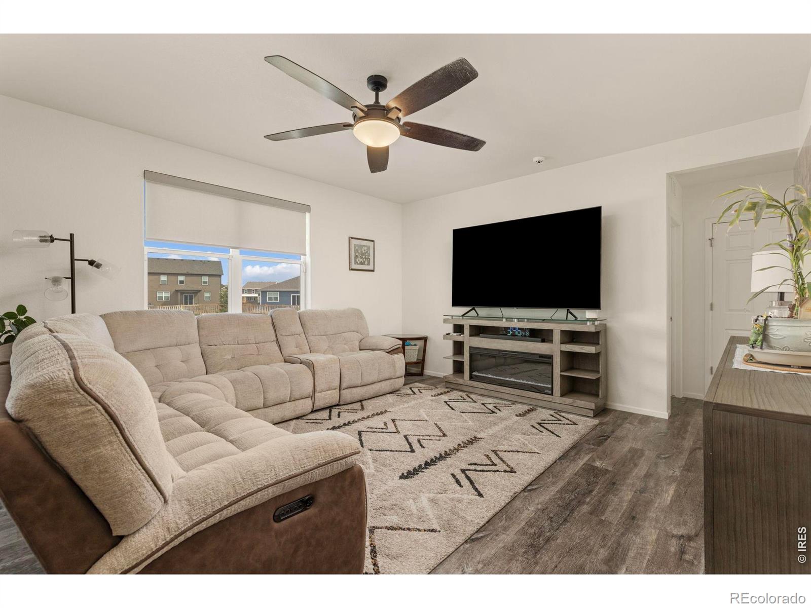 MLS Image #6 for 885  camberly drive,windsor, Colorado