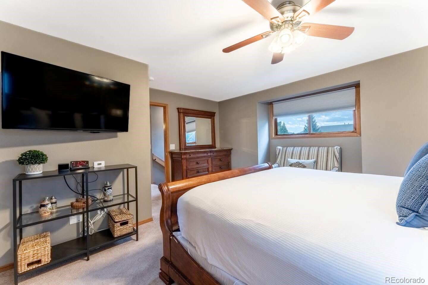 MLS Image #12 for 518  bighorn circle,silverthorne, Colorado