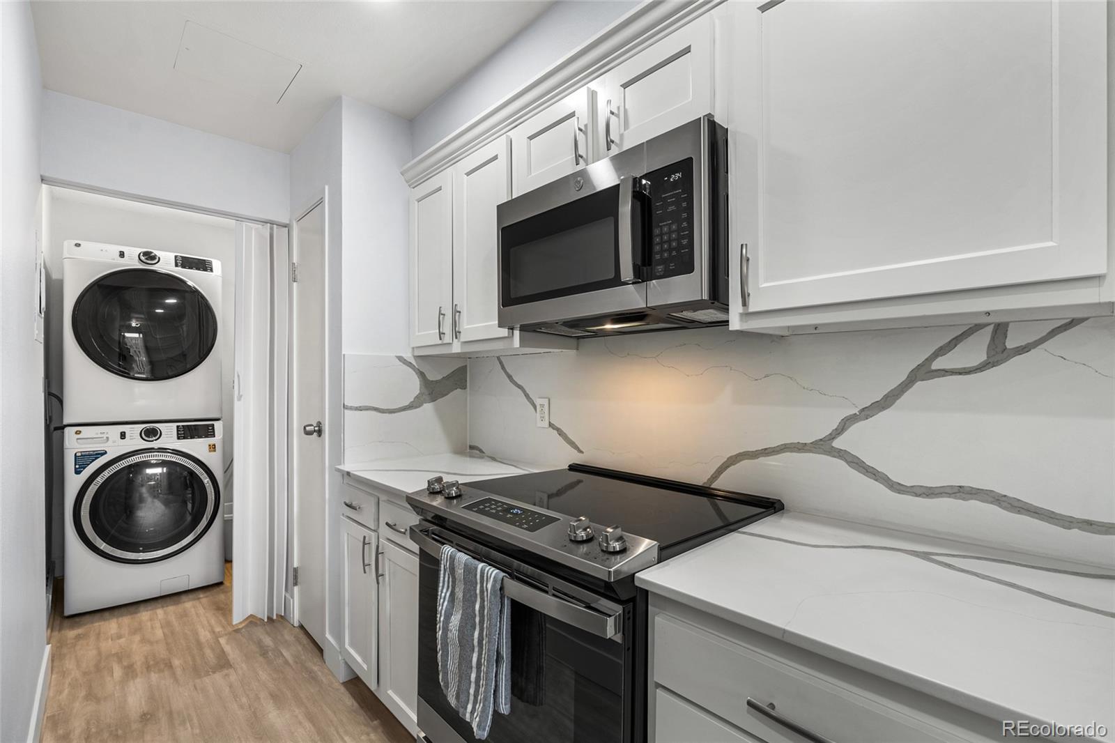 MLS Image #21 for 2835 s monaco parkway,denver, Colorado