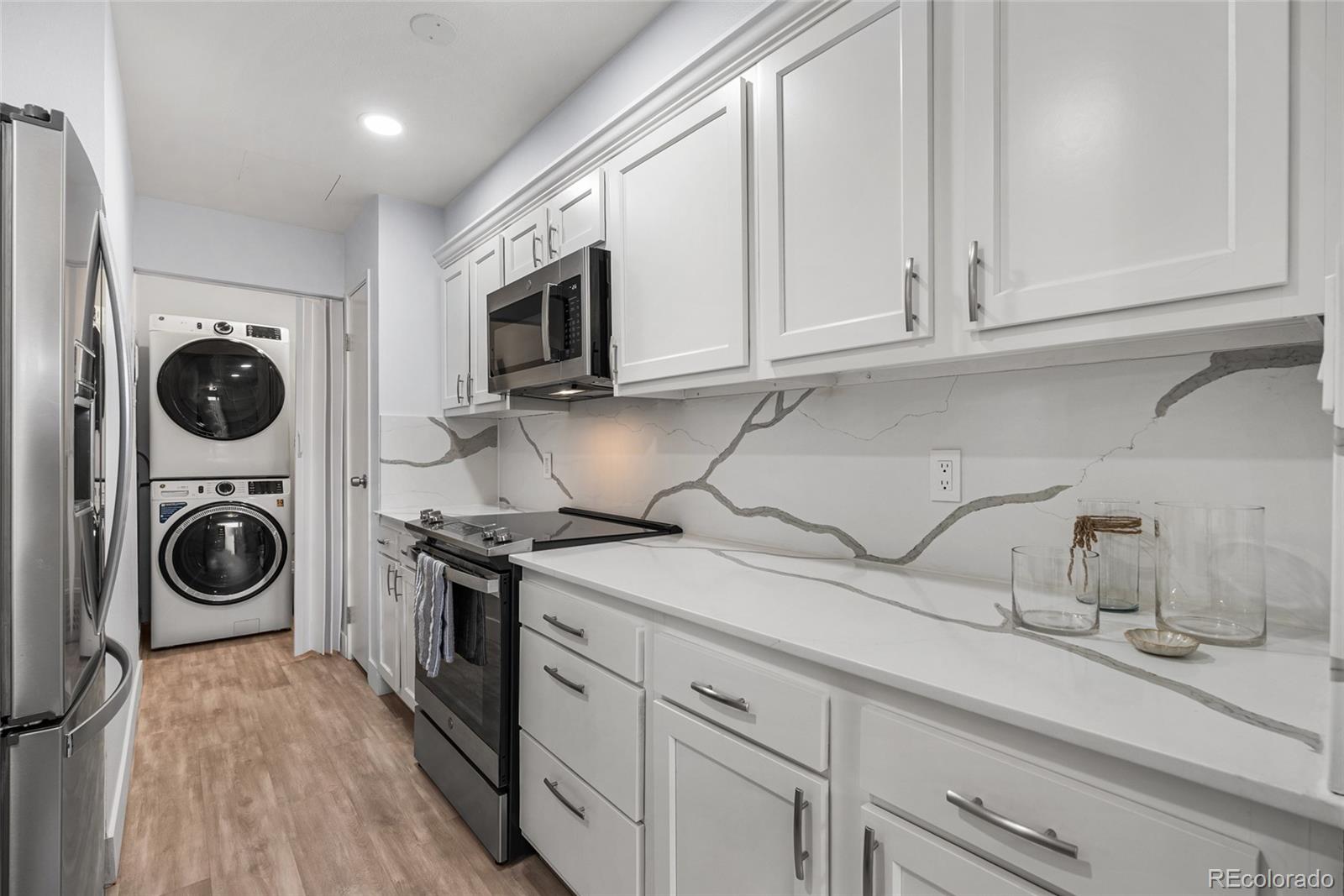 MLS Image #7 for 2835 s monaco parkway,denver, Colorado