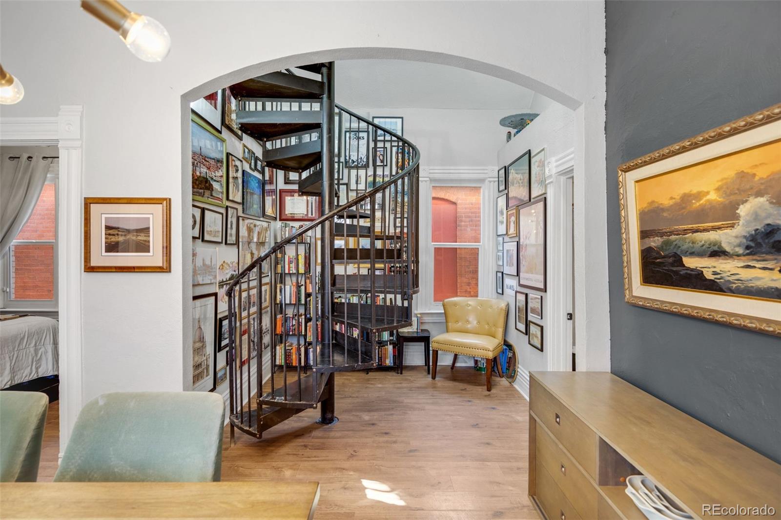 MLS Image #9 for 3312 w 38th avenue,denver, Colorado