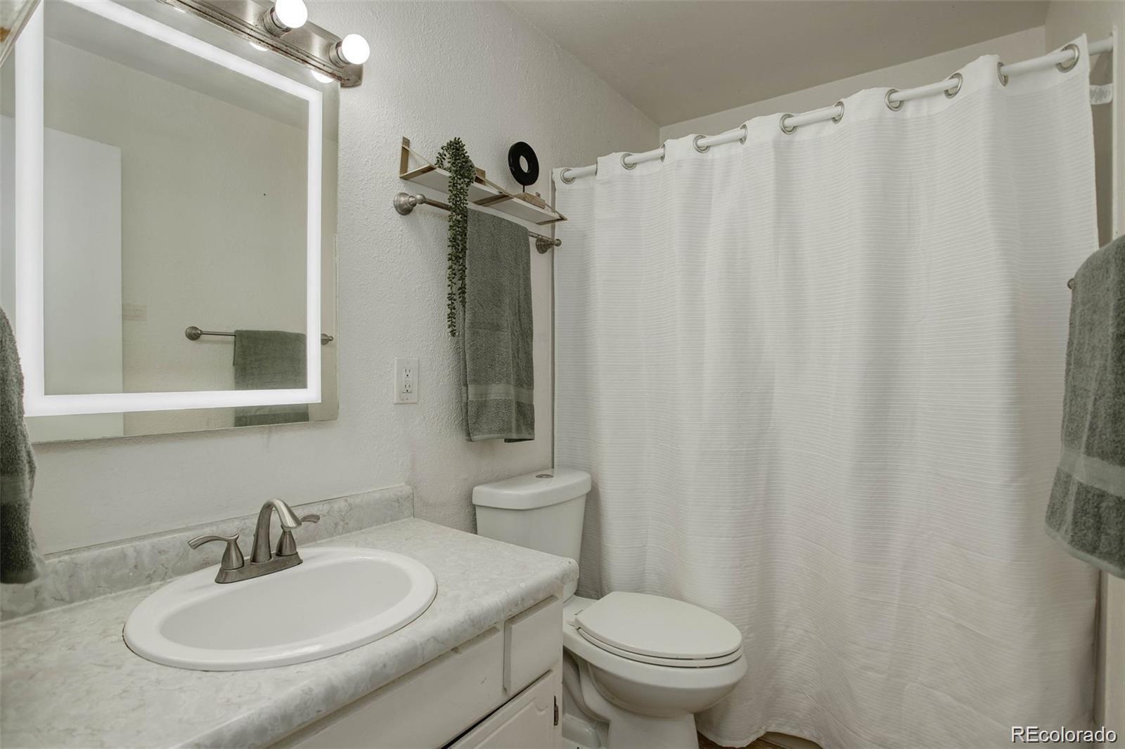 MLS Image #3 for 1638  chester street,aurora, Colorado