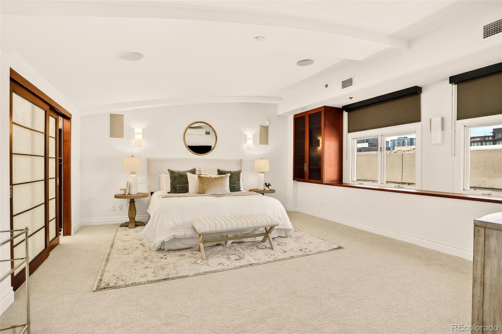 MLS Image #18 for 1735  19th street,denver, Colorado
