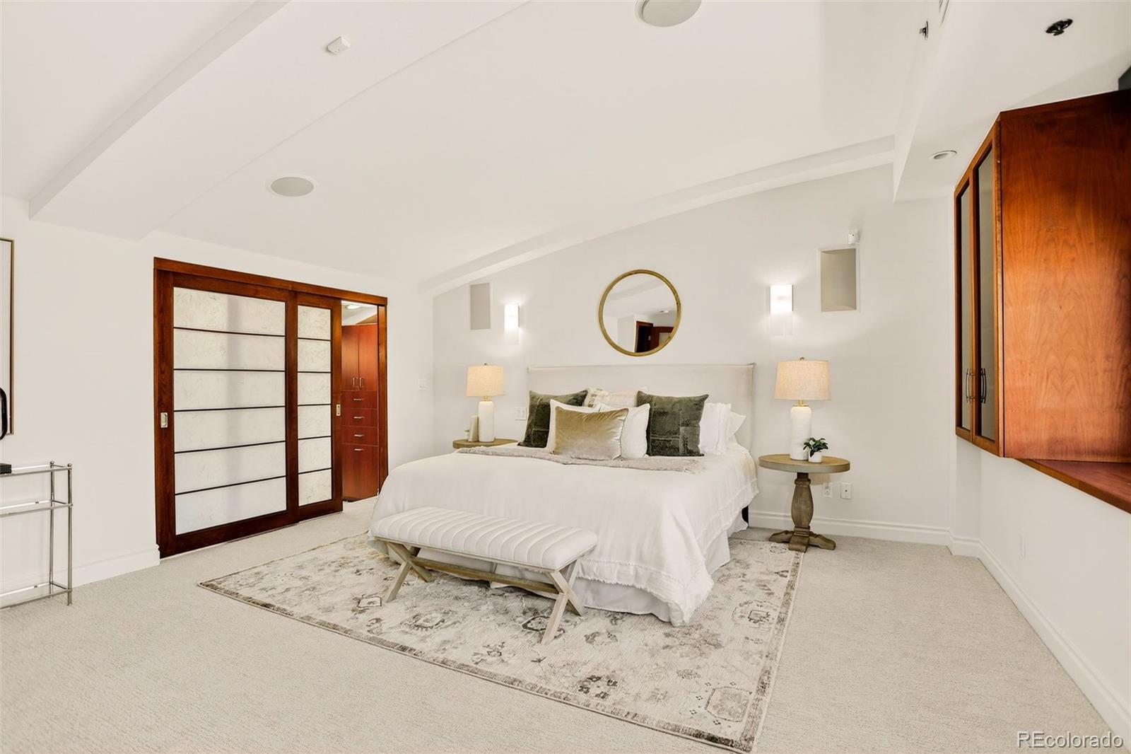 MLS Image #20 for 1735  19th street,denver, Colorado