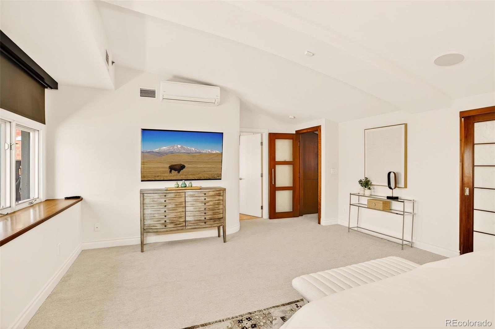 MLS Image #21 for 1735  19th street,denver, Colorado