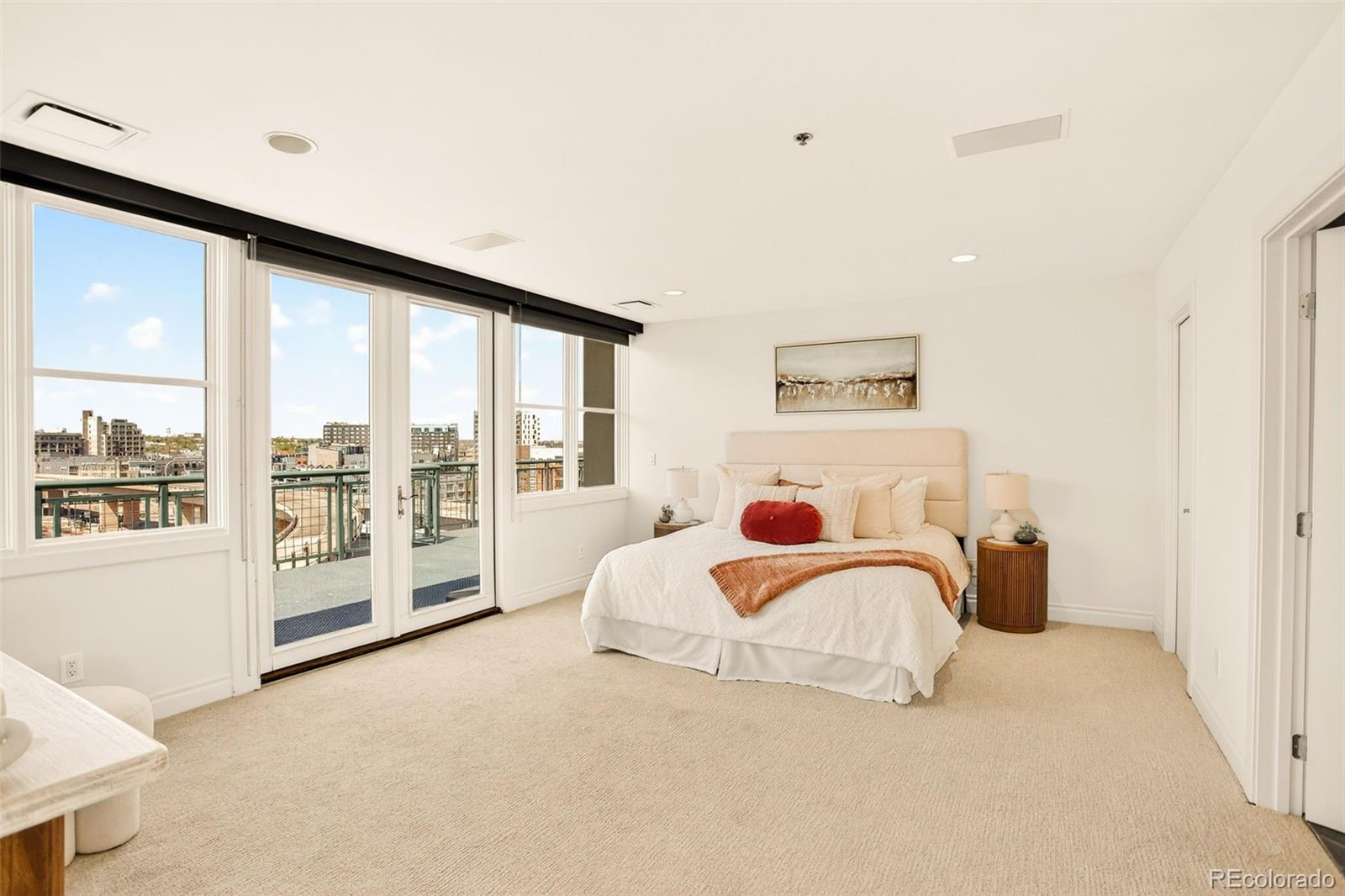 MLS Image #28 for 1735  19th street,denver, Colorado