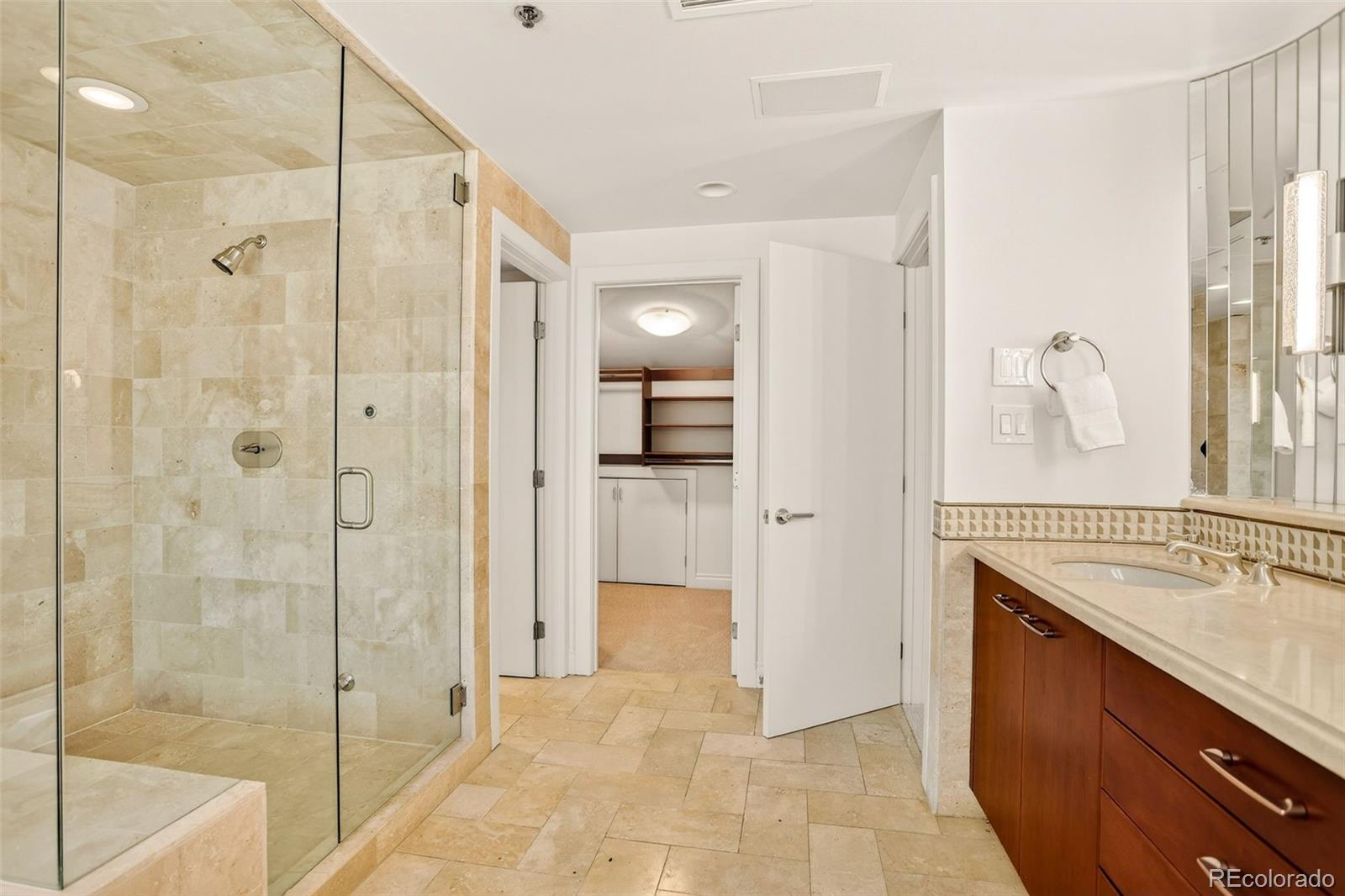 MLS Image #33 for 1735  19th street,denver, Colorado