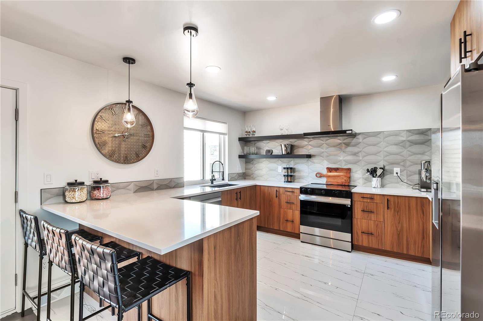 MLS Image #5 for 8925  oakwood street,westminster, Colorado