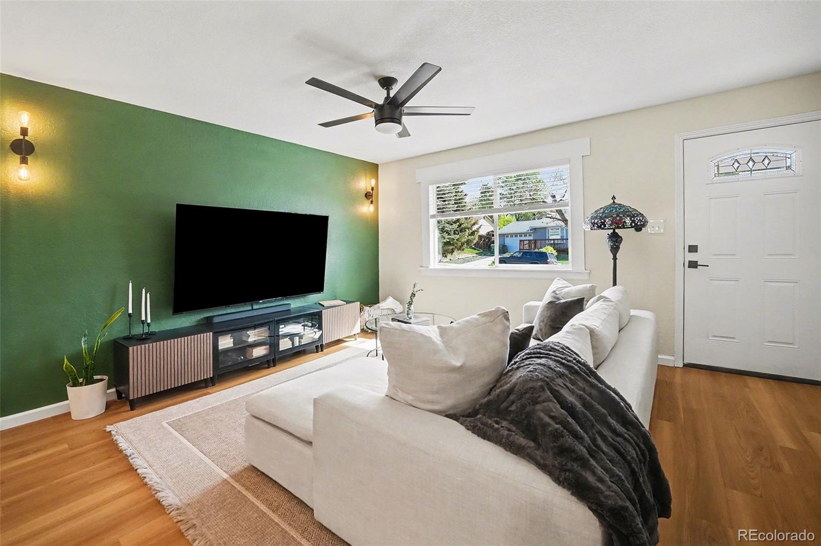 MLS Image #4 for 8207  high street,denver, Colorado
