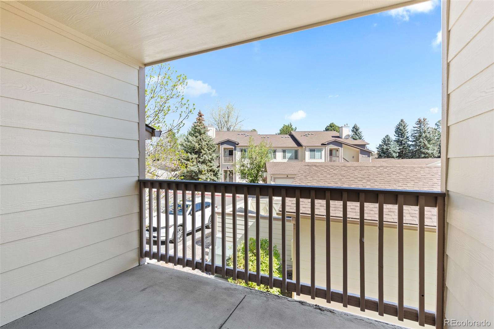 MLS Image #22 for 5443 s dover street 204,denver, Colorado