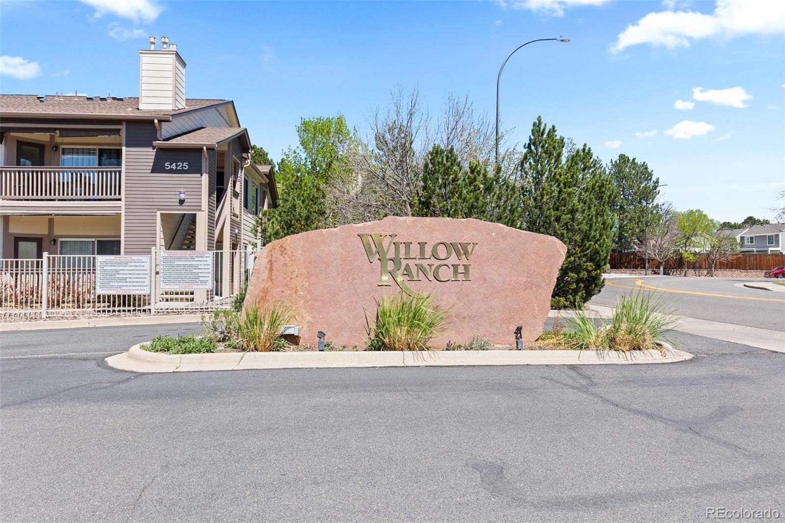 MLS Image #27 for 5443 s dover street 204,denver, Colorado