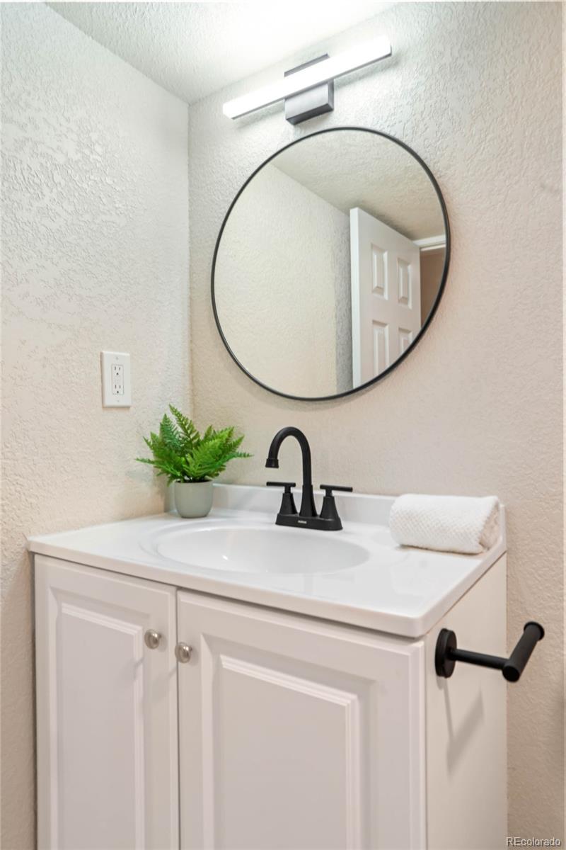 MLS Image #22 for 47  zenobia street,denver, Colorado