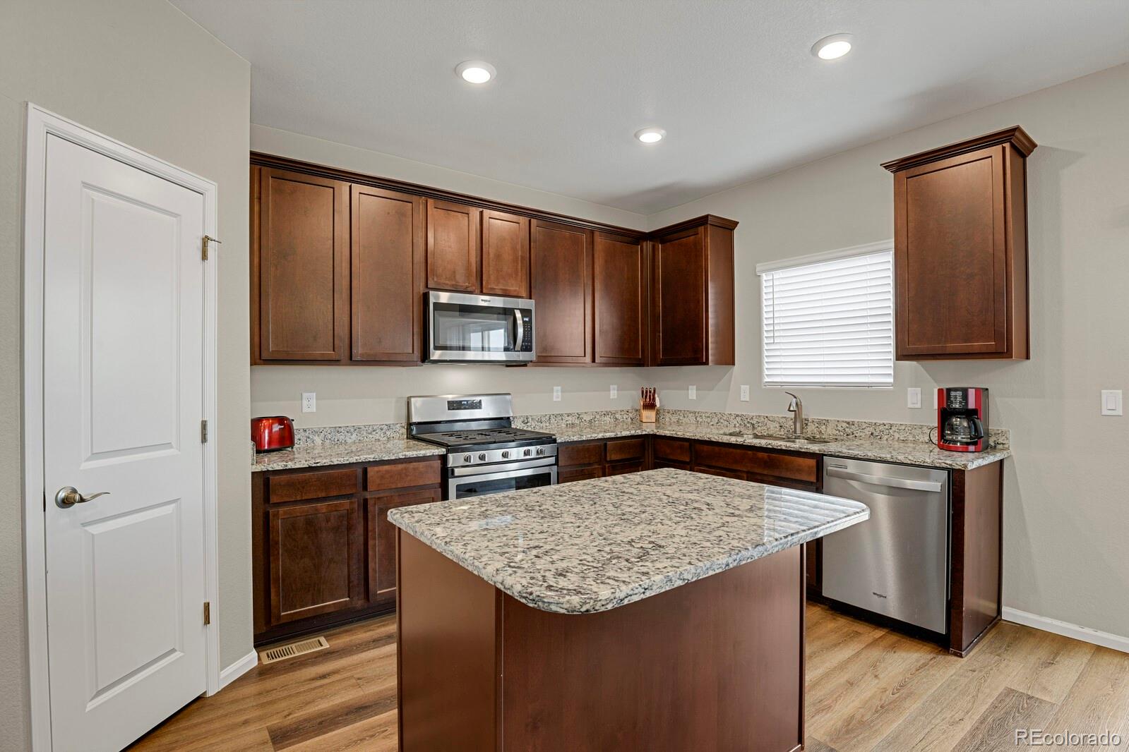 MLS Image #4 for 7245  shavano avenue,frederick, Colorado