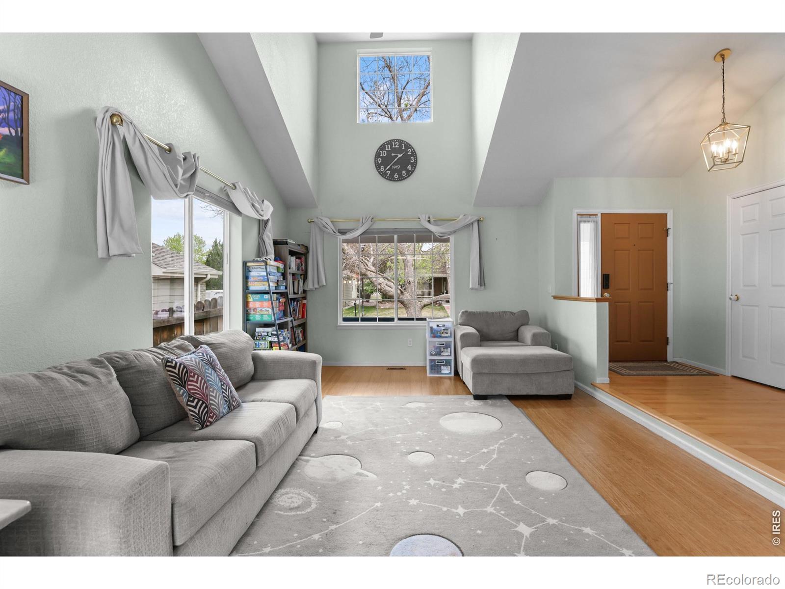 MLS Image #4 for 13465  fillmore court,thornton, Colorado